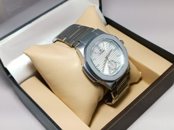 Titan Silver Luxe Analog Wristwatch